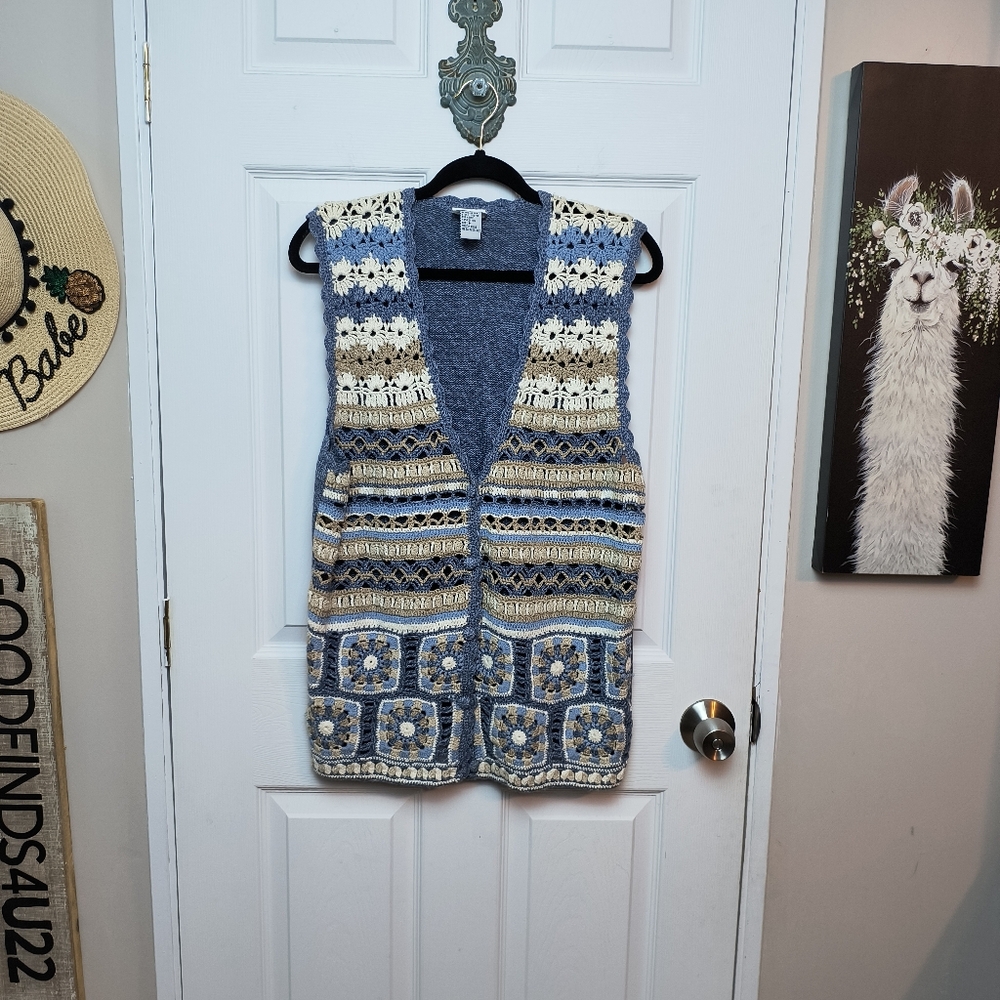 Vintage Blue Beige Crochet Knit Grandmacore Sweater Vest Ramie Cotton Medium